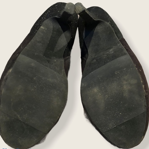 🛍 5 for $30 🛍 Black Platform Heels - Picture 4 of 4